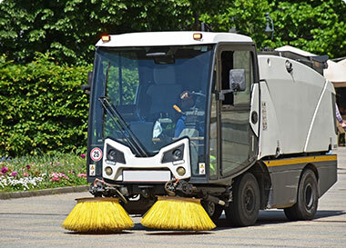 扫地车、巡逻车等周期性车辆